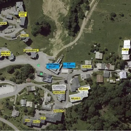 Location 2 Pieces Au Pied Des Pistes Avec Balcon, - Fr-1-573-30 * Saint-Jean-d'Aulps